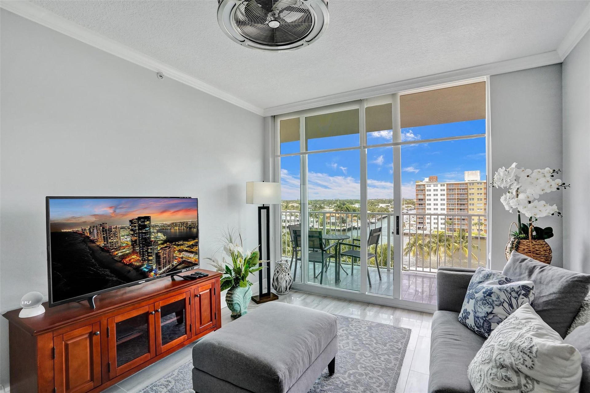 3020 NE 32nd Avenue, #Unit 618, Fort Lauderdale, FL 33308 Photo 5