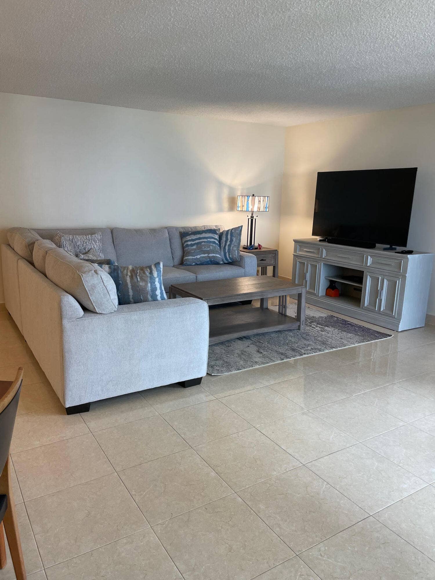 2800 N OCEAN Drive, #B-17C, Singer Island, FL 33404 Living Area
