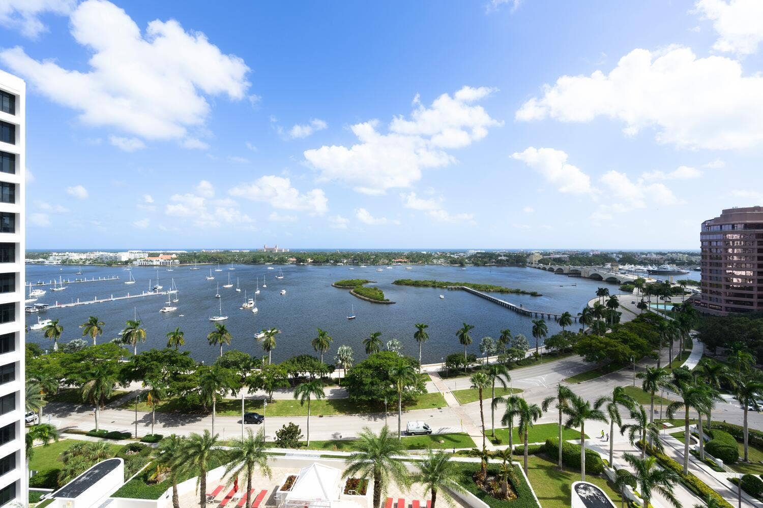 525 S Flagler Dr Apt 14C West-large-002-
