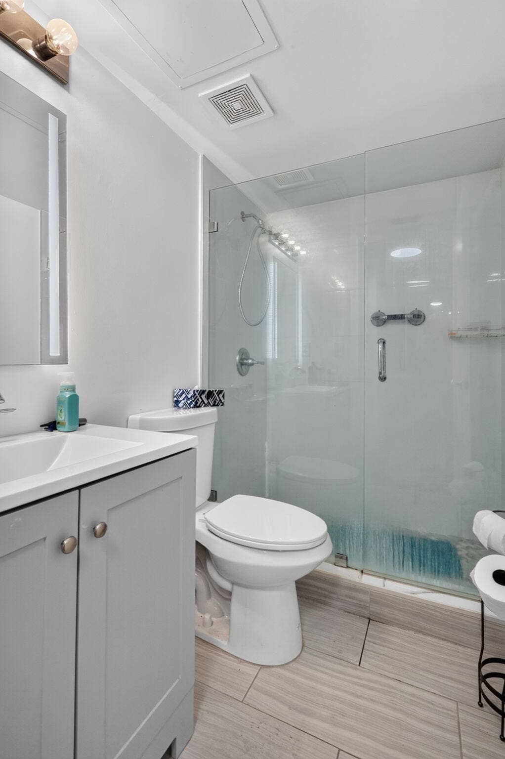 Owners Bathroom