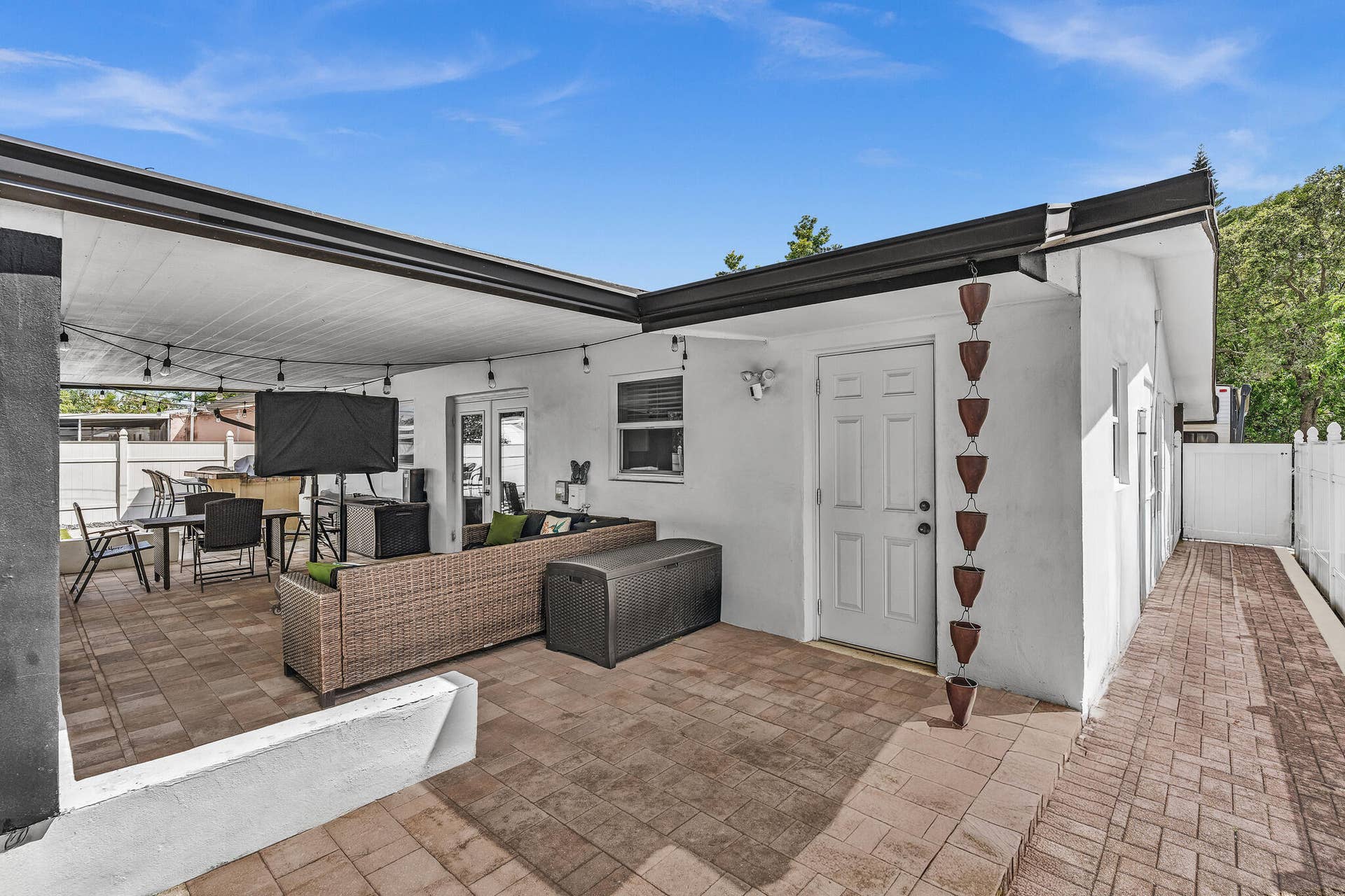 2607 SW 13TH Court, Fort Lauderdale, Fort Lauderdale, FL 33312 Patio