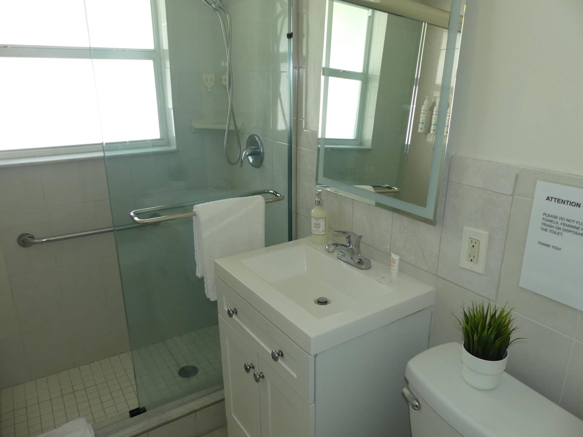 1761 NE 55th Street, Fort Lauderdale, FL 33334 P1040028