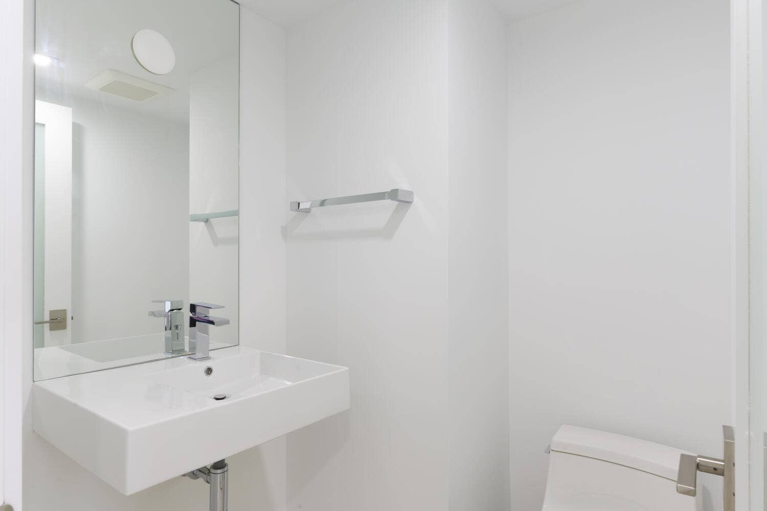 525 S Flagler Dr Unit 11a West-large-010
