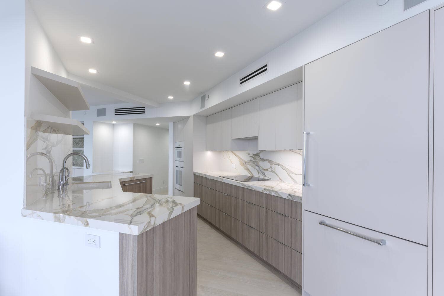 525 S Flagler Dr Unit 11a West-large-005