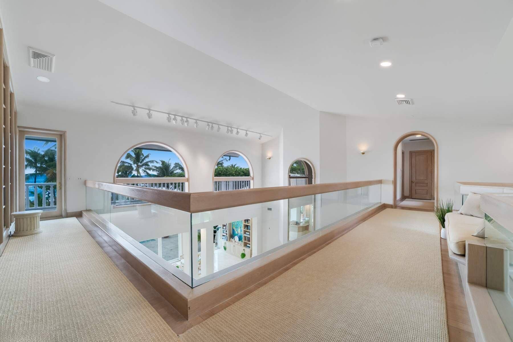 2999 N Ocean Boulevard, Gulf Stream, FL 33483 2999 N Ocean Boulevard - XV7TVM(53)