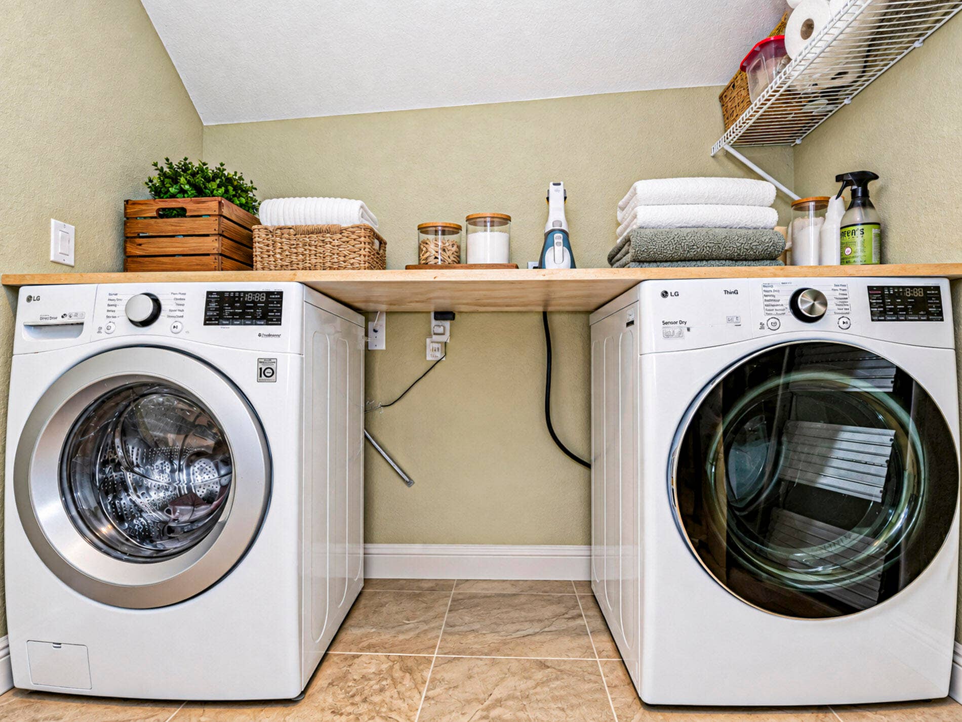 11359 SW HALTON Street, Port St Lucie, FL 34987 Laundry Room
