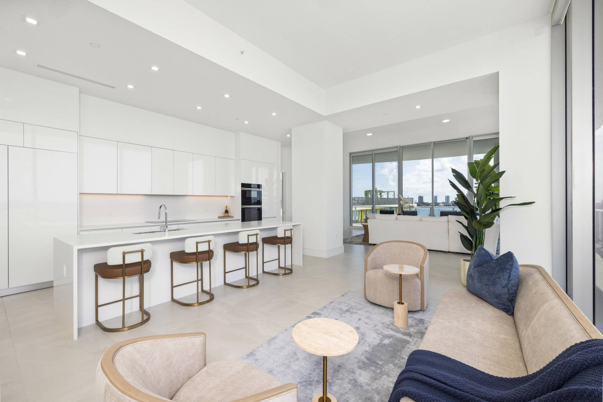 220 LAKE SHORE Drive, #612, West Palm Beach, FL 33403 Formal sitting area