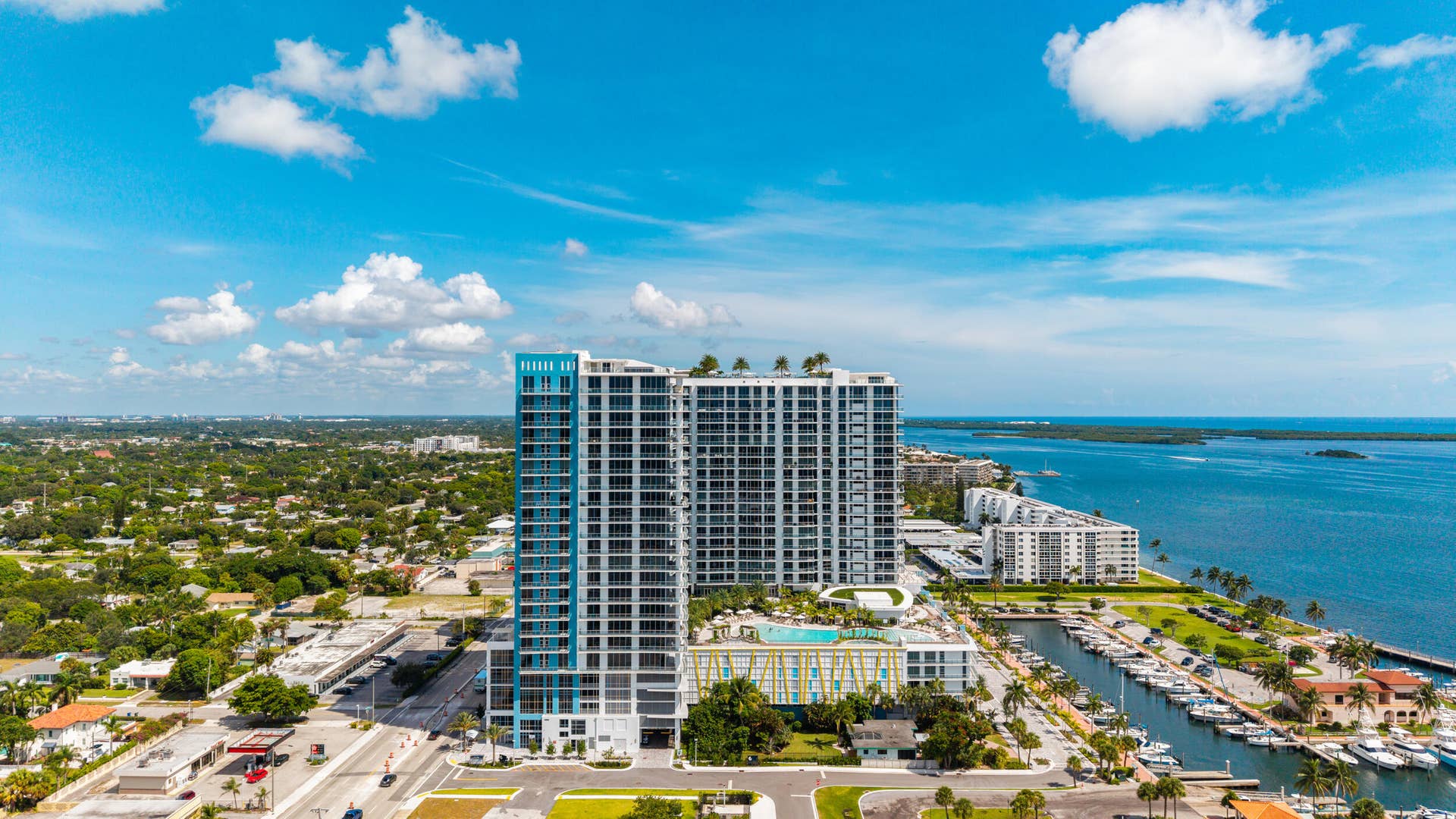 220 LAKE SHORE Drive, #612, West Palm Beach, FL 33403 DJI_20260826231407_0538_D
