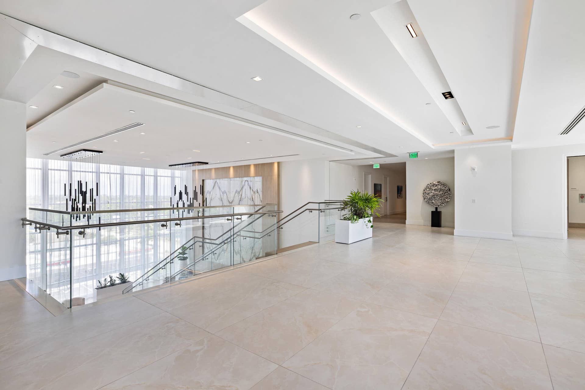 220 LAKE SHORE Drive, #612, West Palm Beach, FL 33403 Amenity floor