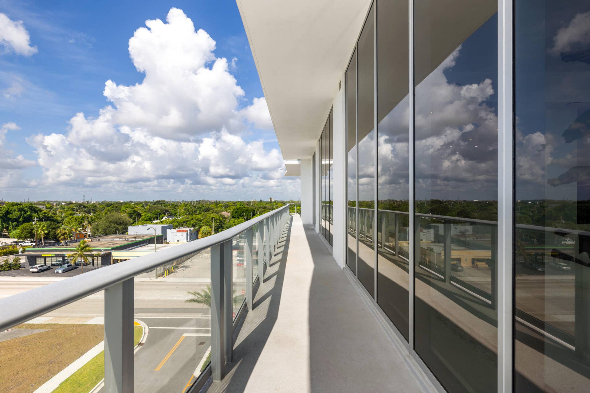 220 LAKE SHORE Drive, #612, West Palm Beach, FL 33403 Wrap-around Balcony