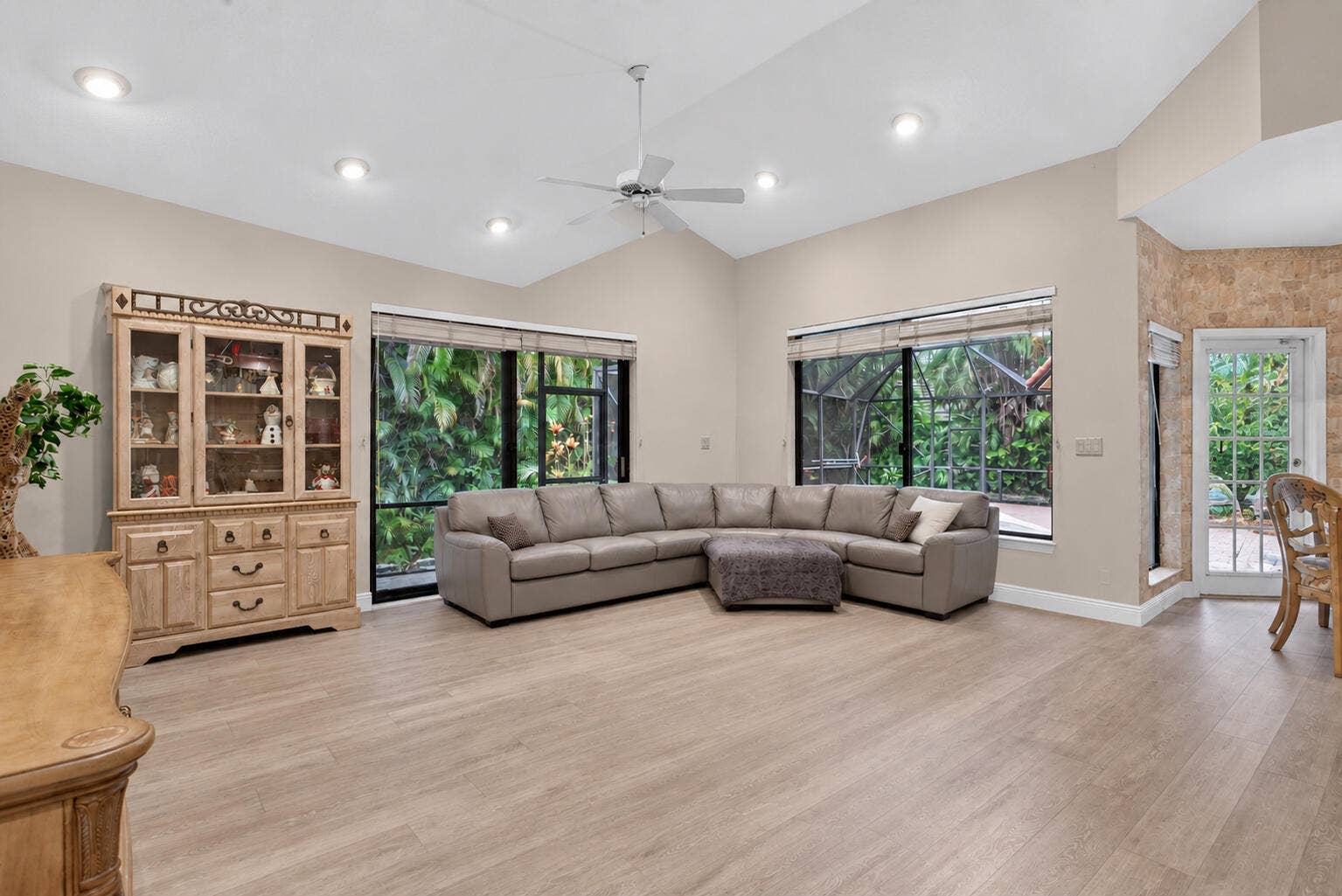 10240 Vestal Court, Coral Springs, FL 33071 MLS_Family_V2_Couch_Only