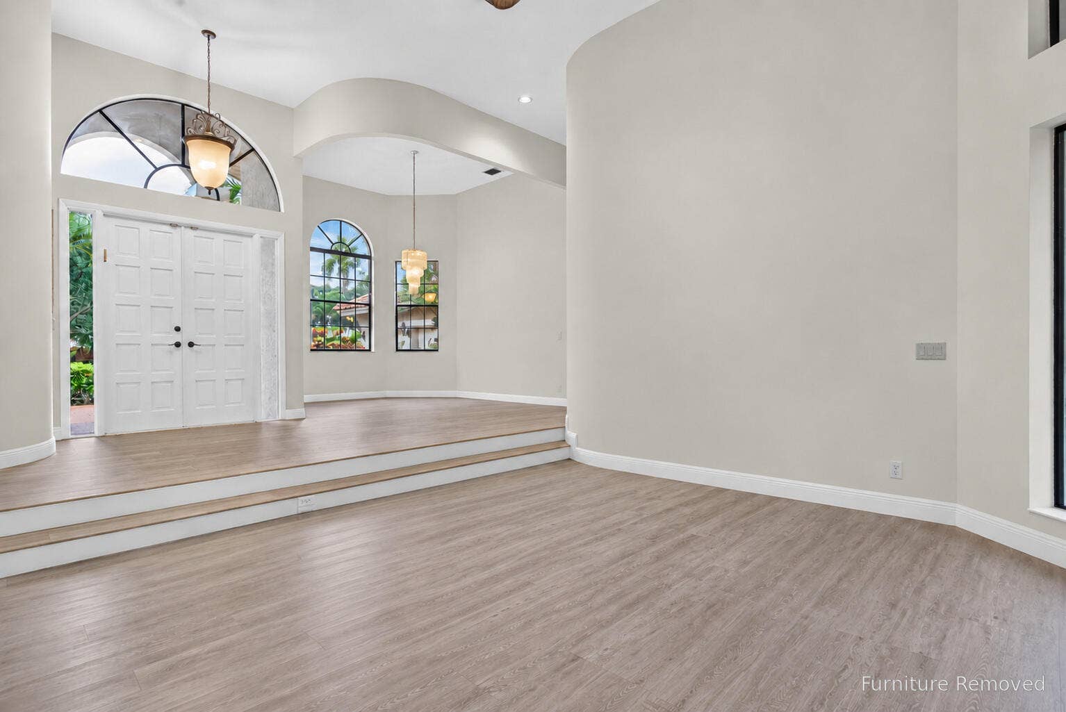 10240 Vestal Court, Coral Springs, FL 33071 Owner's furnishings removed virtually in photo