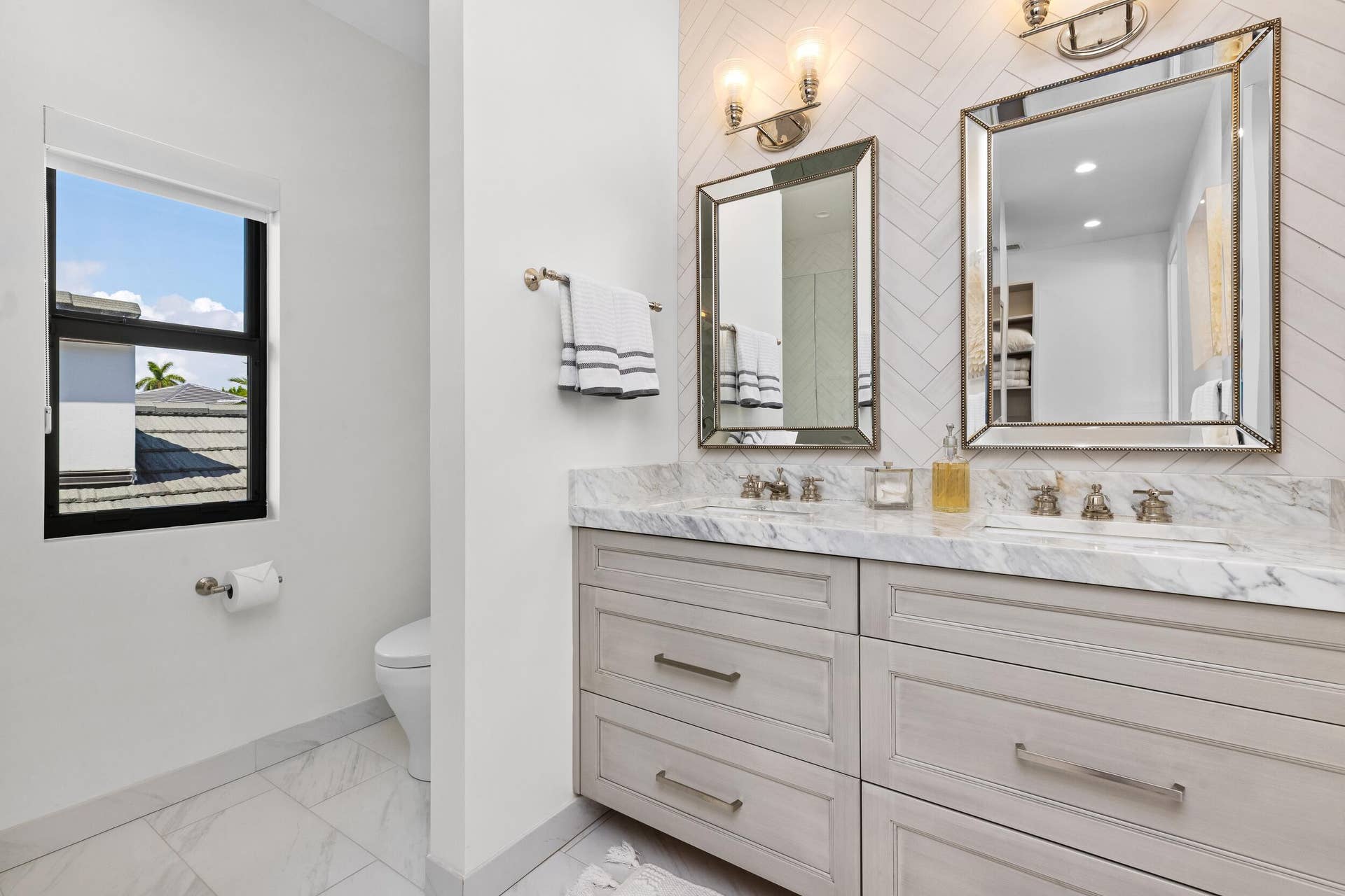 Guest Bath 3