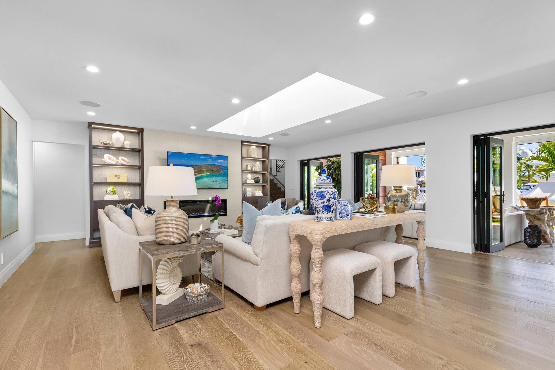 Living Area 3