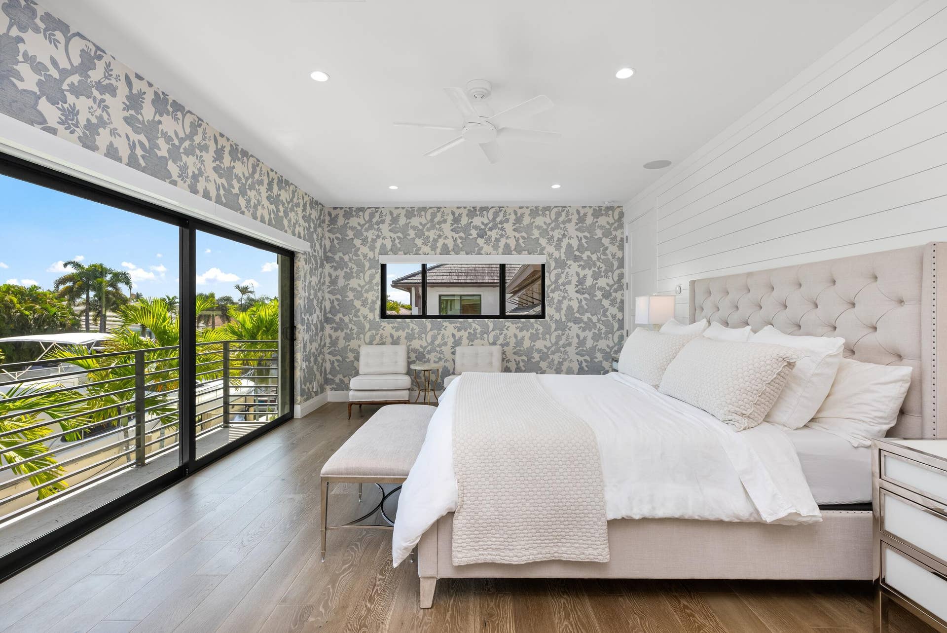 Master Bed 1