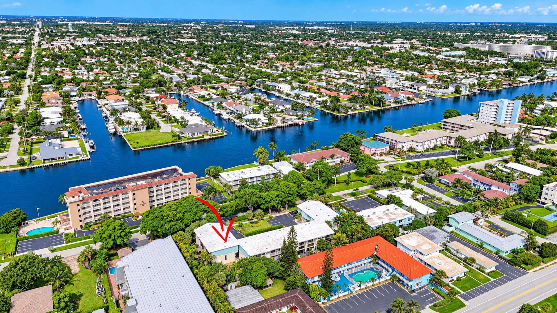 884 SE 19th Avenue, #10, Deerfield Beach, FL 33441 71-web-or-mls-DJI_20260930223141_0390_D_