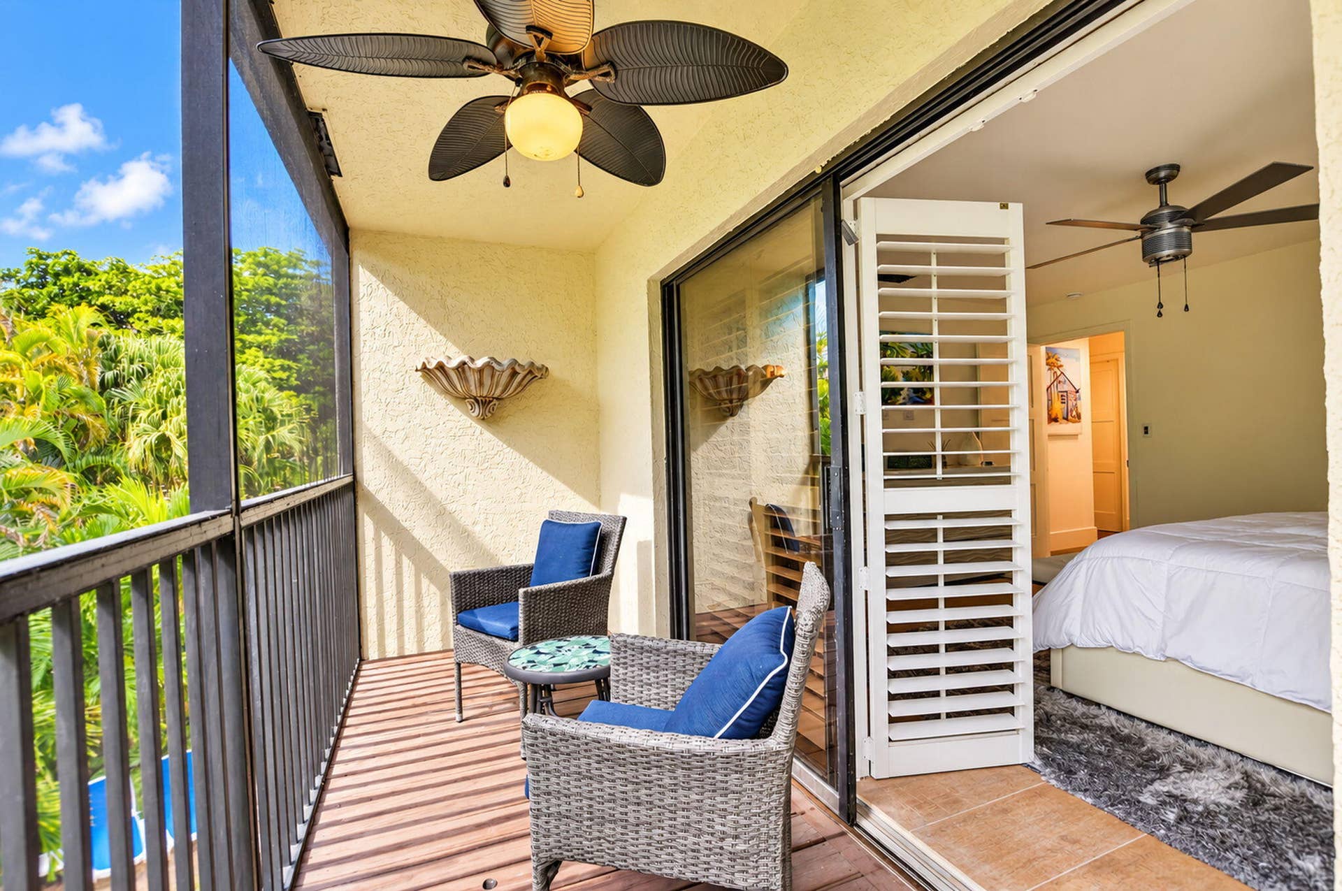 884 SE 19th Avenue, #10, Deerfield Beach, FL 33441 SCREENED PATIO OFF PRIMARY