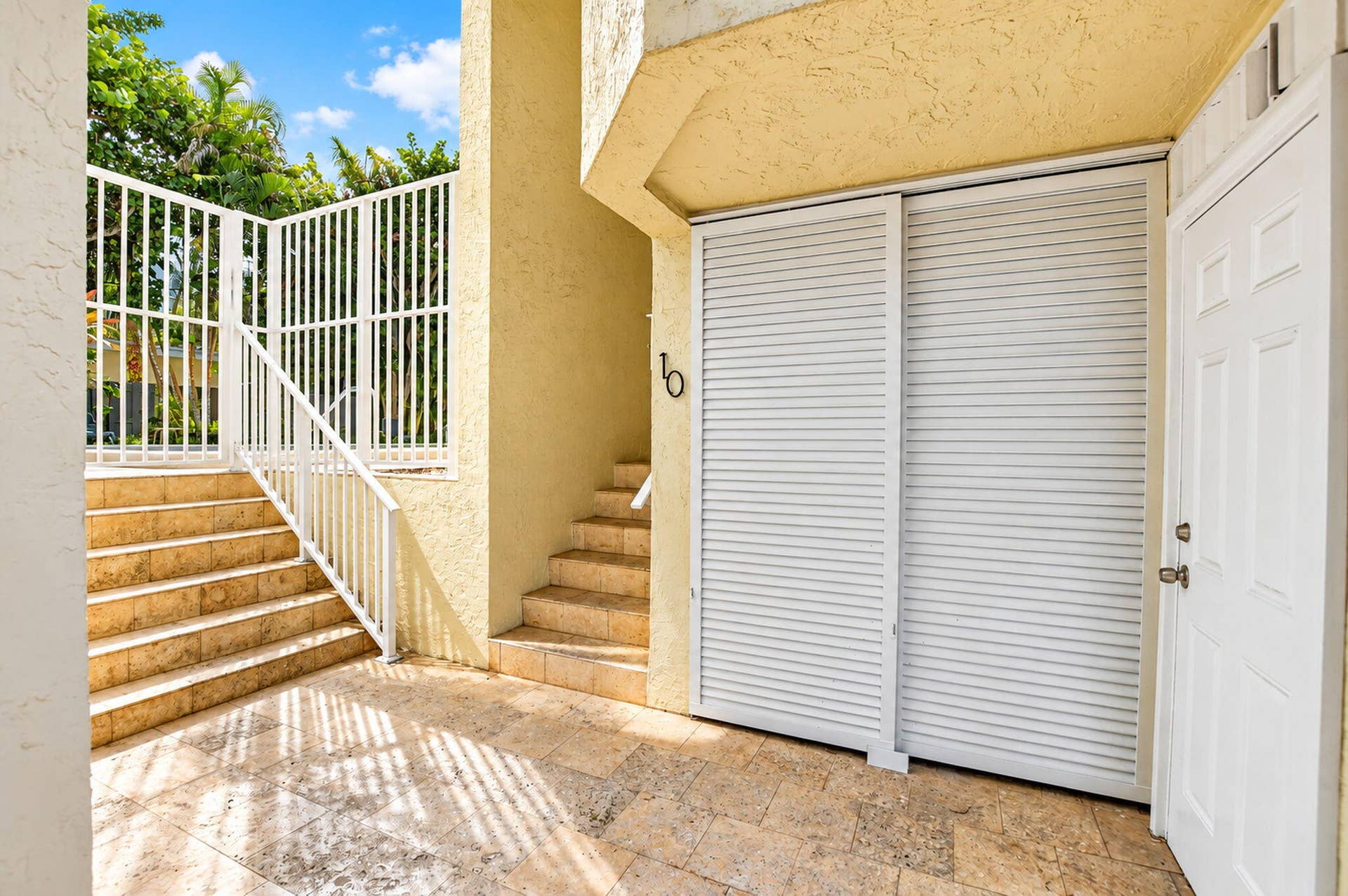 884 SE 19th Avenue, #10, Deerfield Beach, FL 33441 FRONT DOOR POOL TO LEFT
