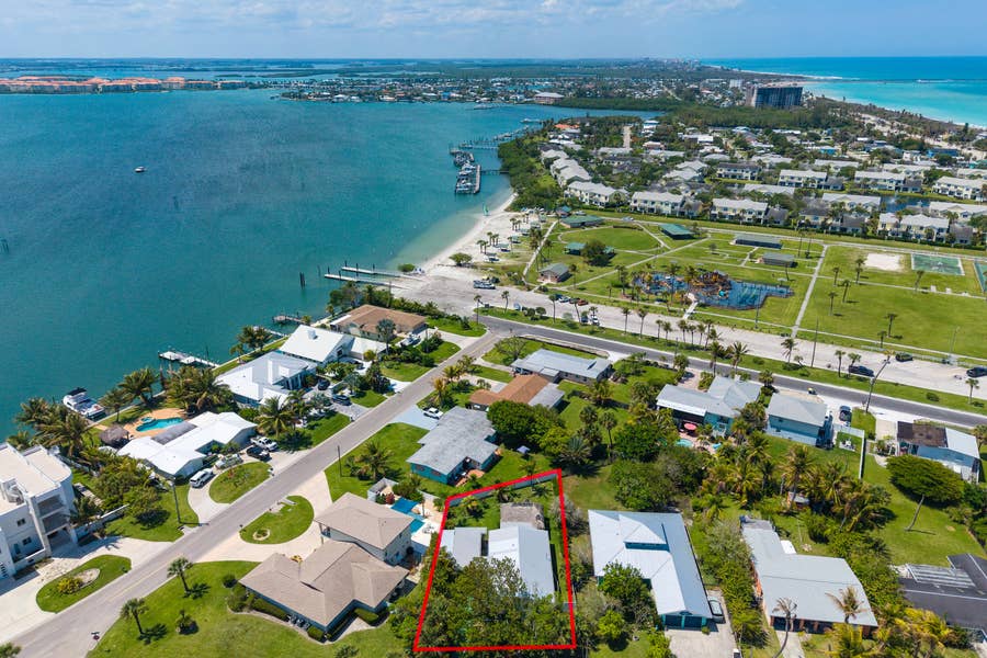 Property photo for 1706 Plover Avenue, Fort Pierce, FL