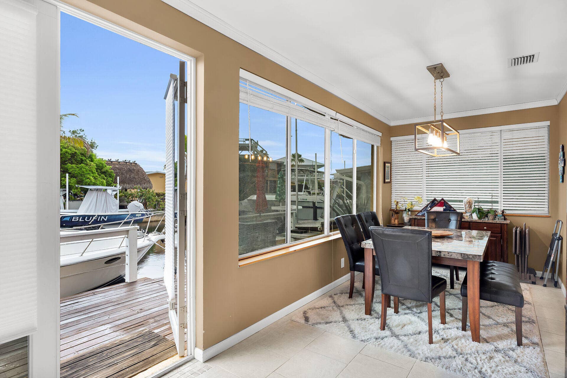 virtual-tour-366263-08