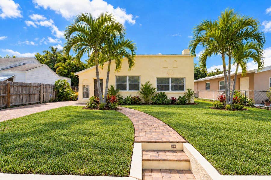 Property photo for 830 Valley Forge Road, West Palm Beach, FL