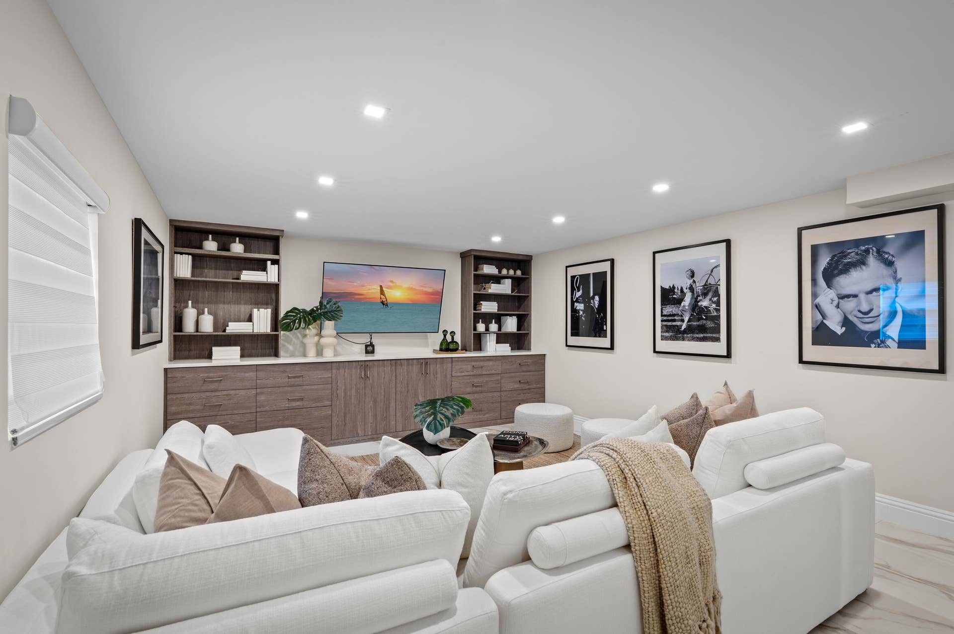 mls_MEDIA_ROOM