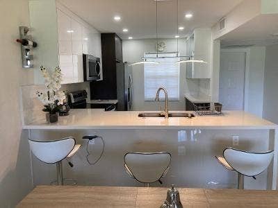 Property photo for 565 OAKS Lane, #305, Pompano Beach, FL