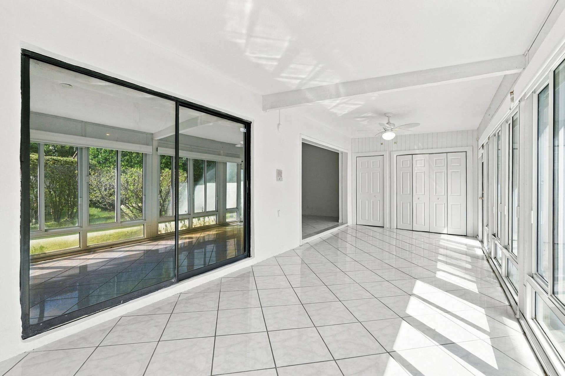 19 Enclosed Patio 3