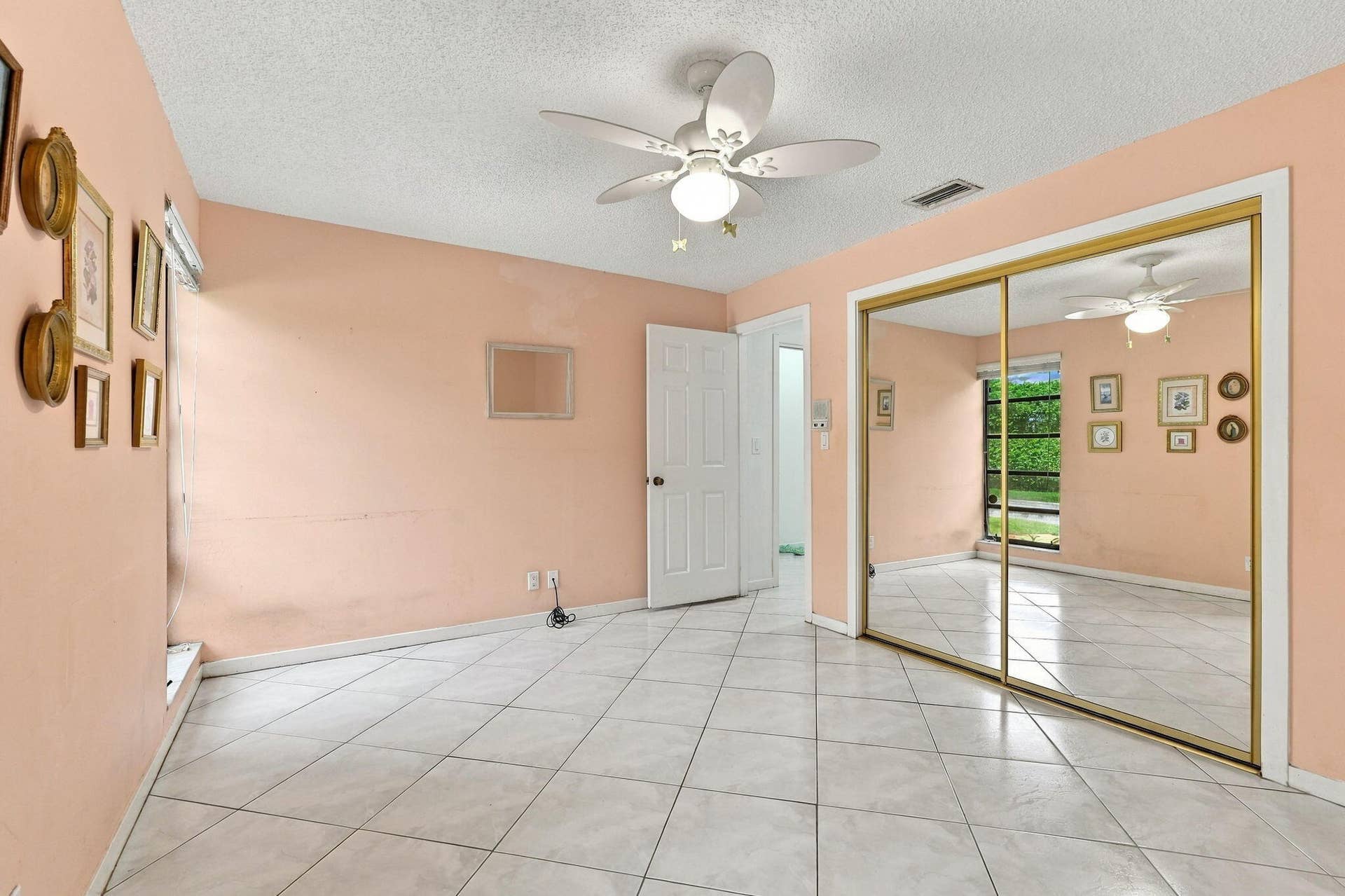 17 Bedroom 2 c