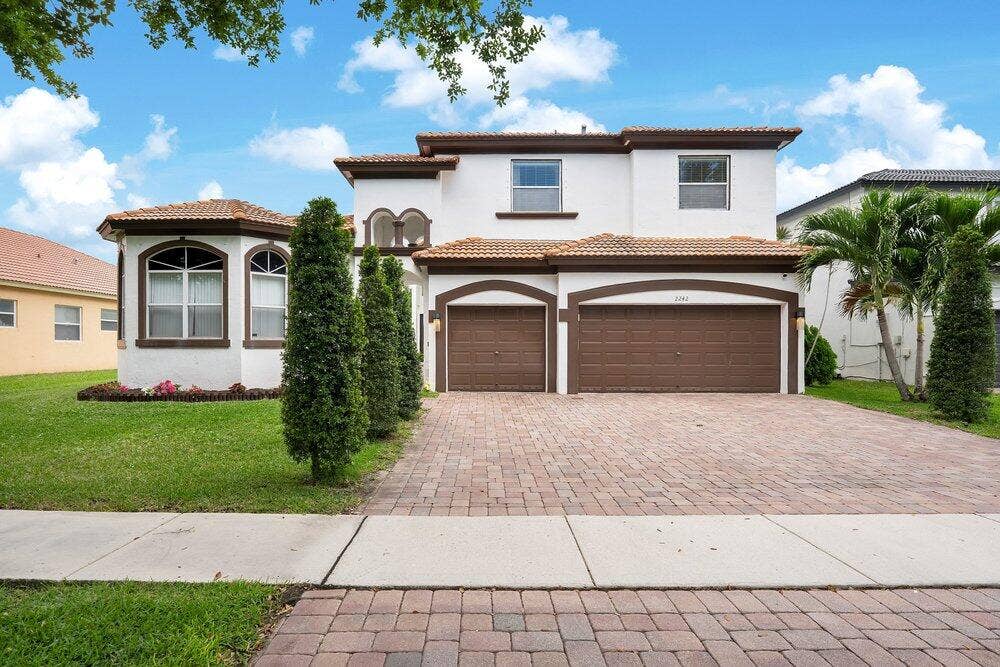 2242 SW 130TH Terrace, Miramar, FL 33027 Front View