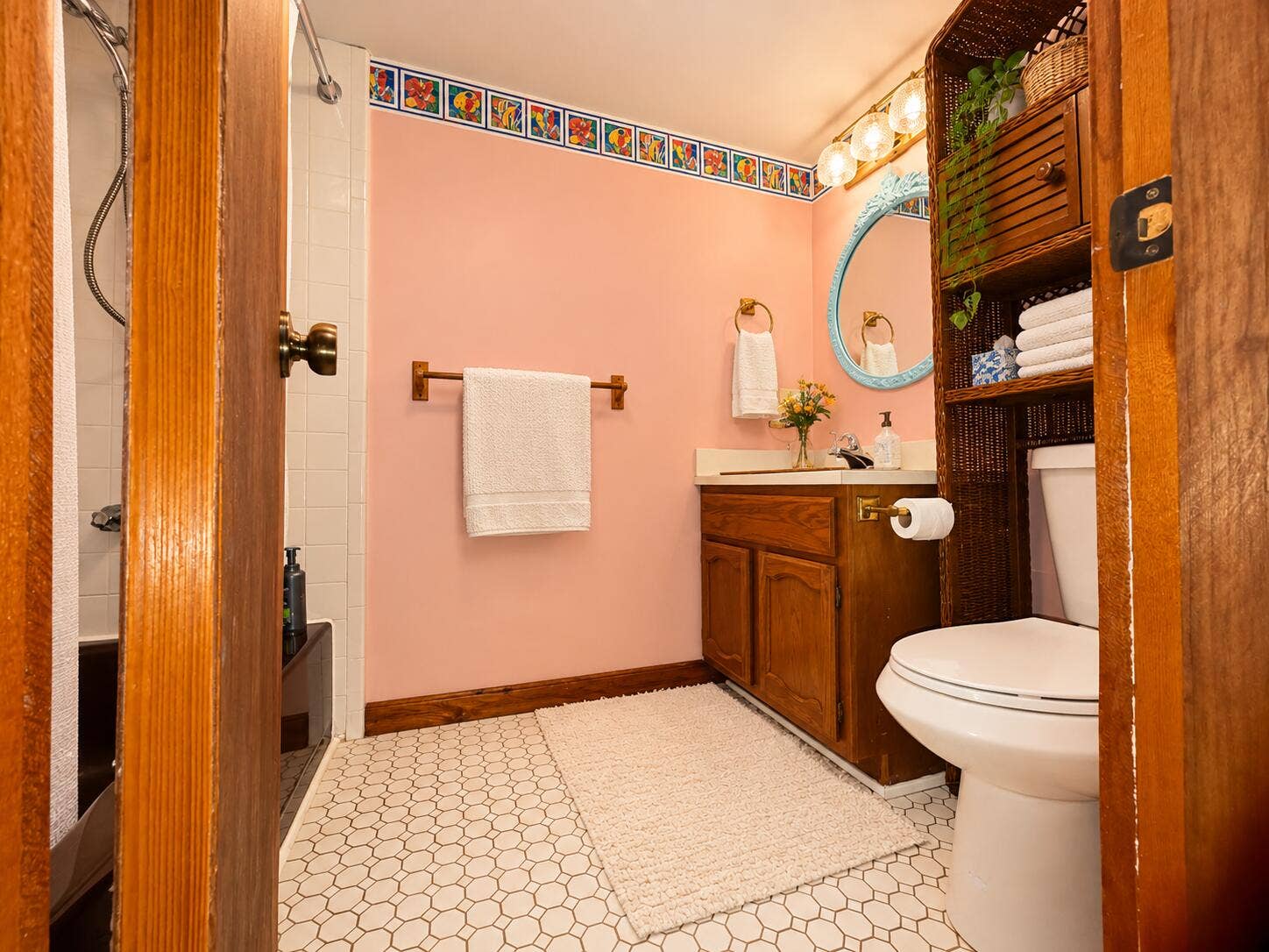 Cozy Vintage Pink Bathroom Retreat