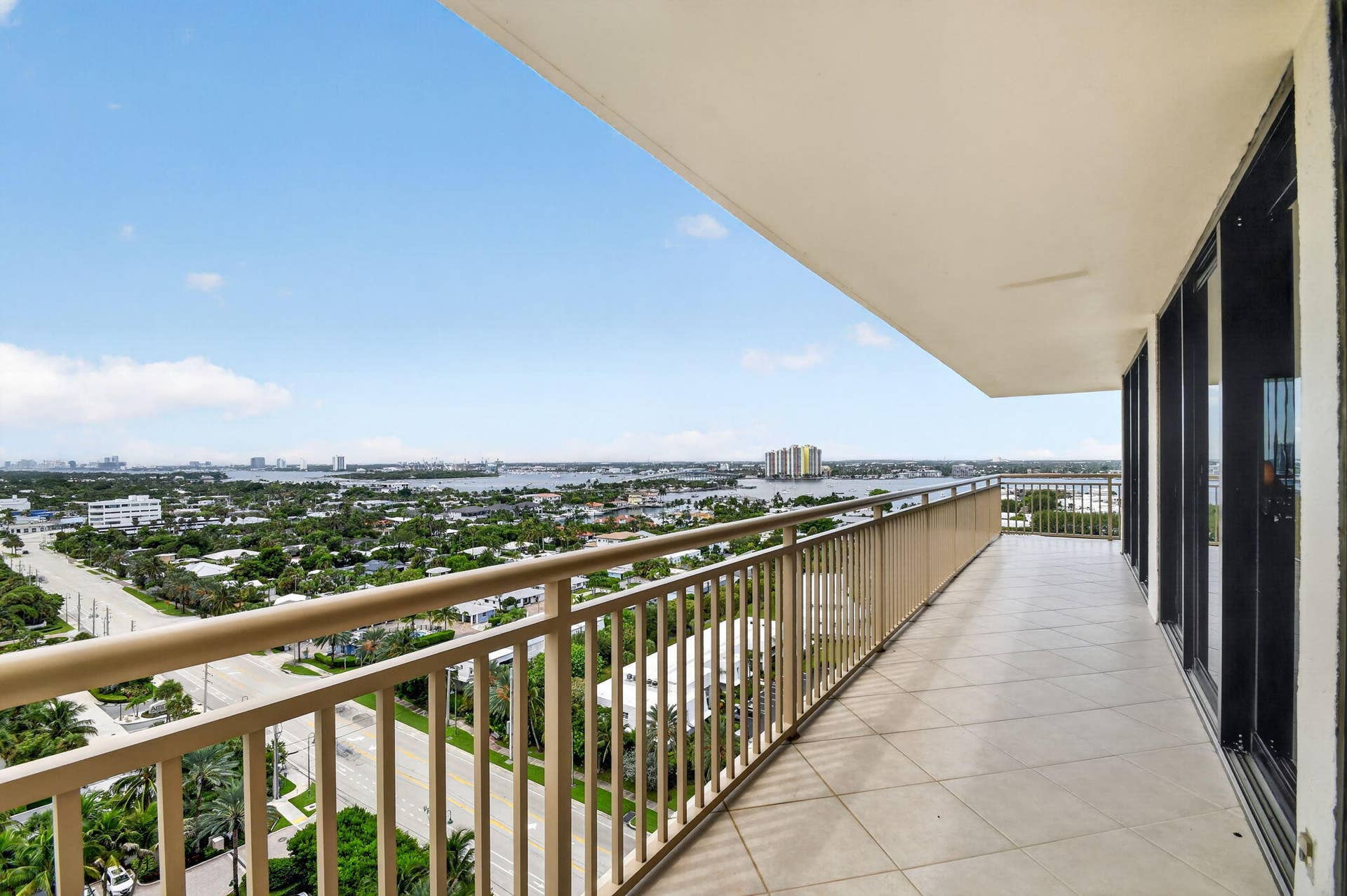 3400 N OCEAN Drive, #1808, Singer Island, FL 33404 24-web-or-mls-DSC_5898