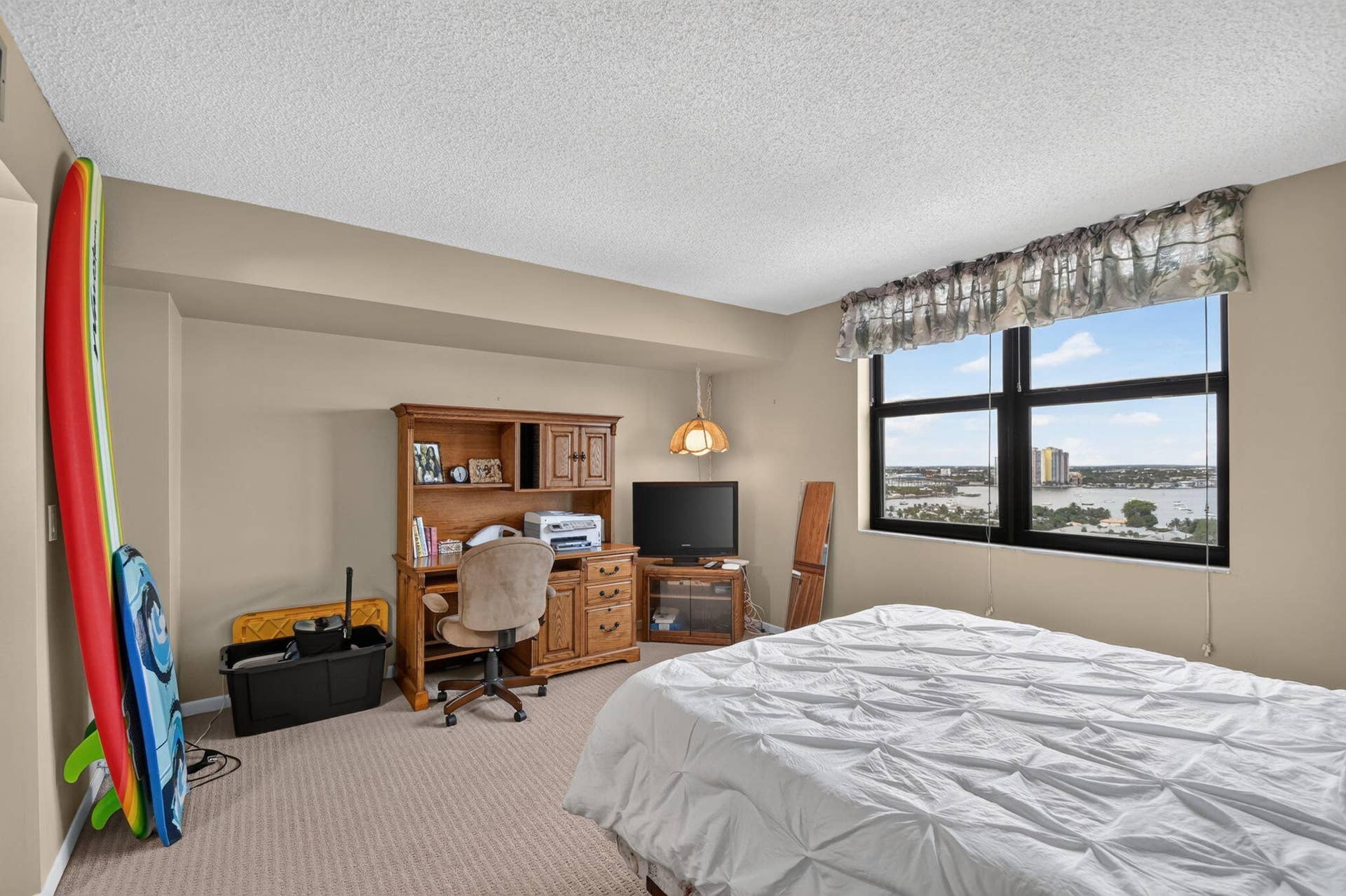 3400 N OCEAN Drive, #1808, Singer Island, FL 33404 37-web-or-mls-DSC_5965
