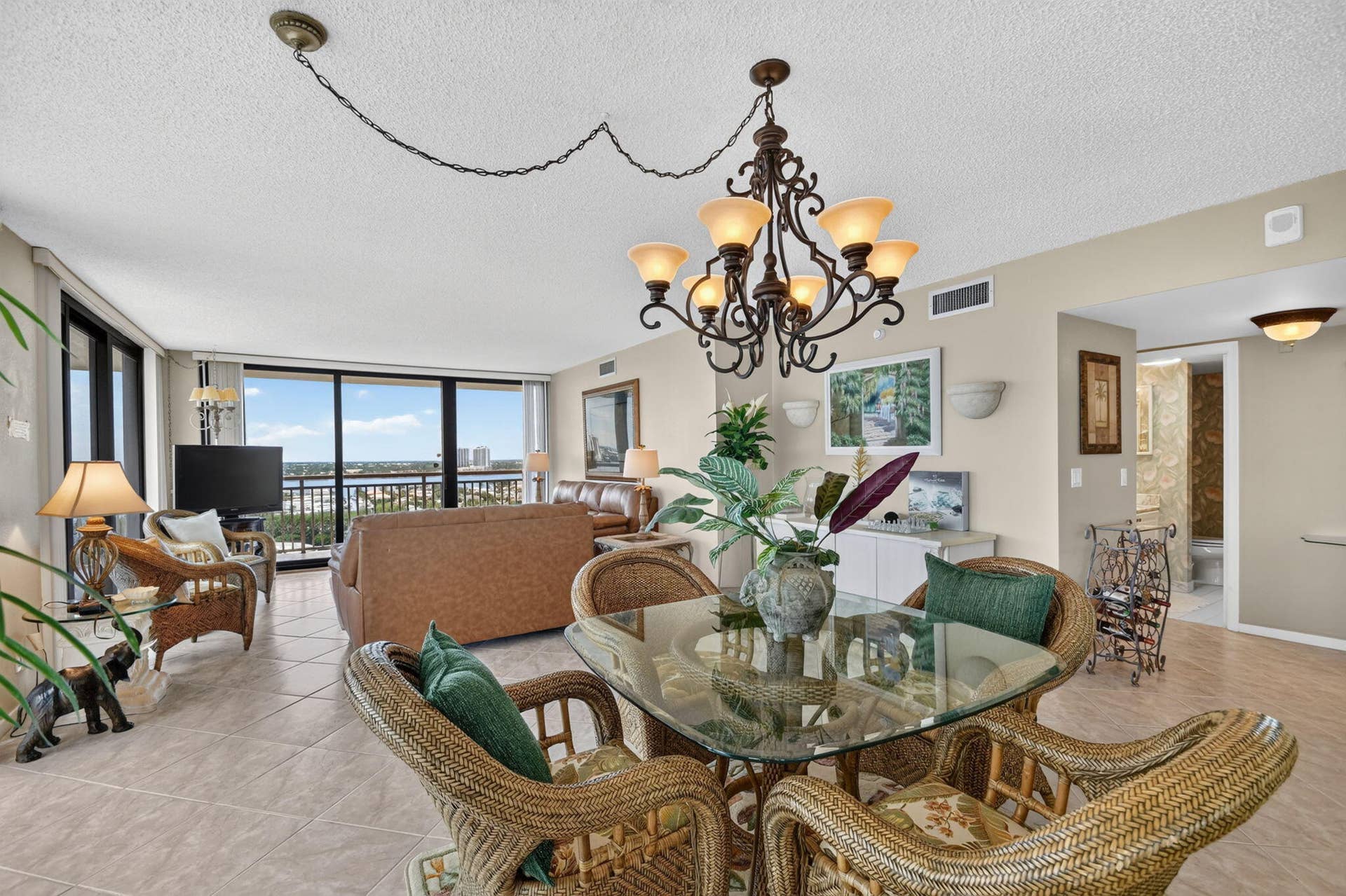 3400 N OCEAN Drive, #1808, Singer Island, FL 33404 44-web-or-mls-DSC_5998