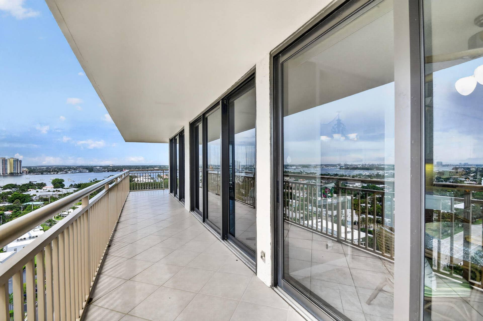3400 N OCEAN Drive, #1808, Singer Island, FL 33404 25-web-or-mls-DSC_5904