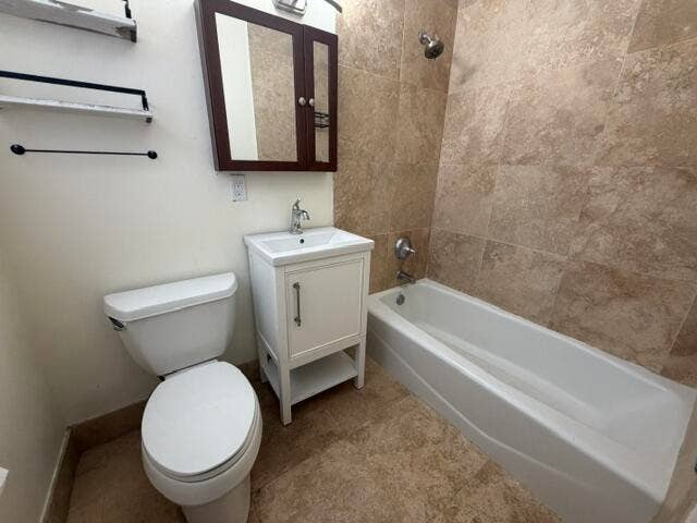 1715 NE 60TH Street, Fort Lauderdale, FL 33334 IMG_5747