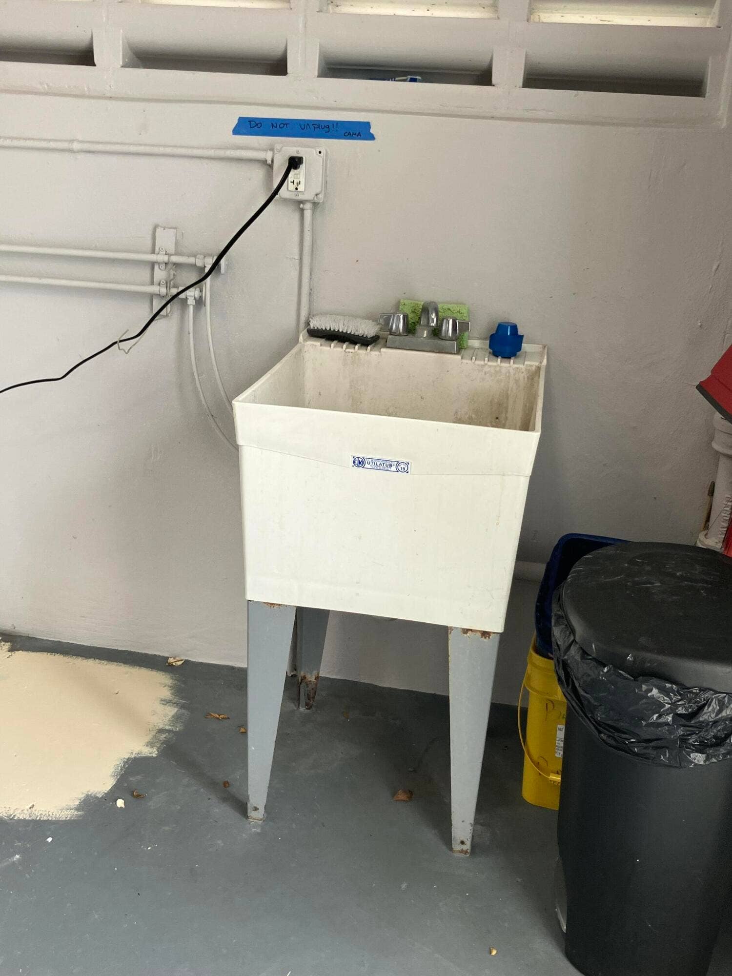 Laundry Room Tub