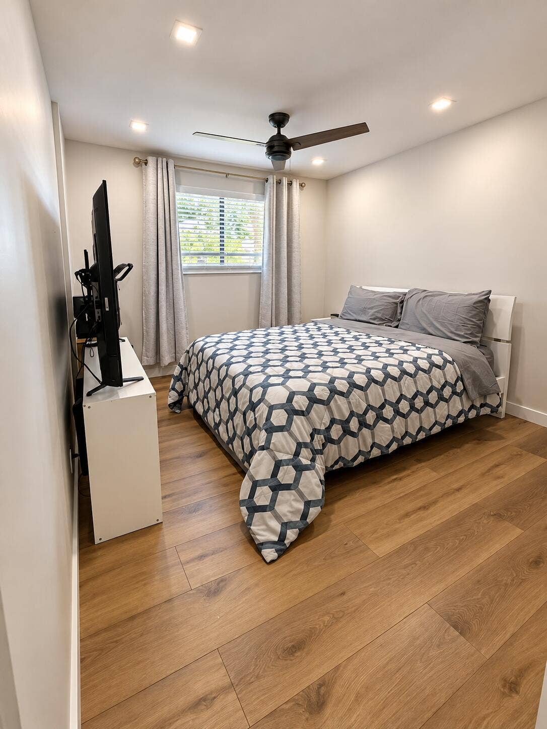 655 TRACE Circle, #107, Deerfield Beach, FL 33441 E8661B62-DE99-4FAB-800A-965C92AACAFE