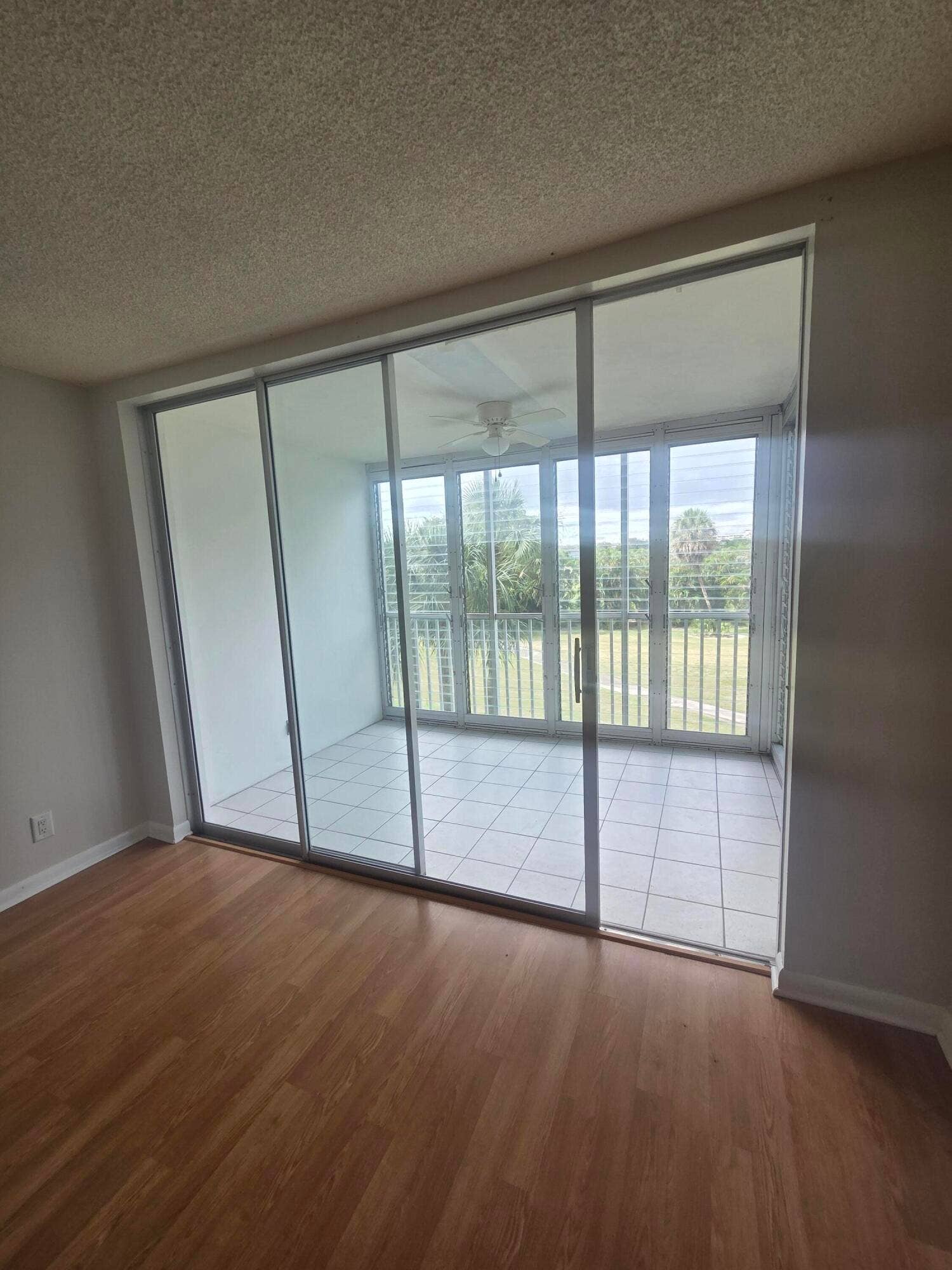 2661 S COURSE Drive, #305, Pompano Beach, Pompano Beach, FL 33069 1000184222