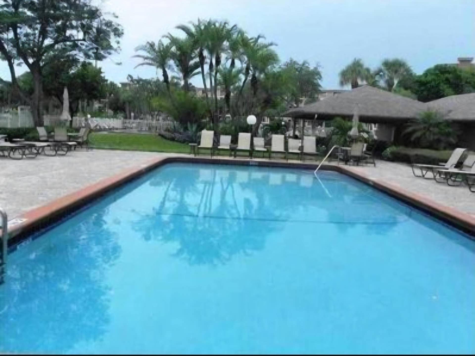 2661 S COURSE Drive, #305, Pompano Beach, Pompano Beach, FL 33069 1000185817