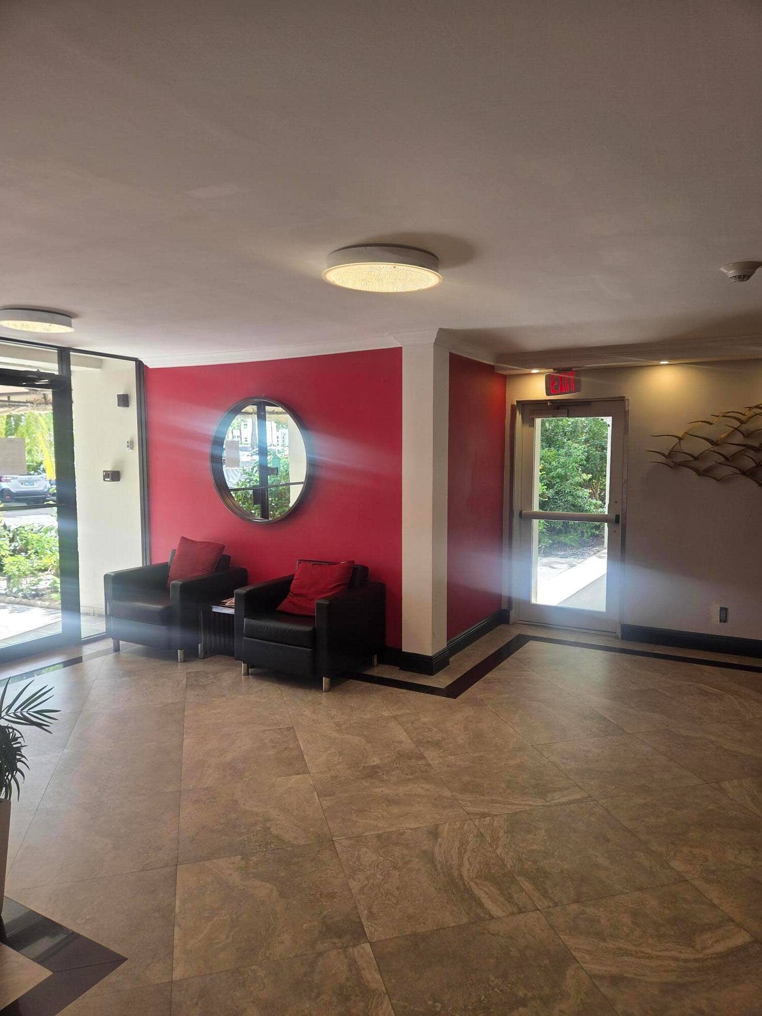 2661 S COURSE Drive, #305, Pompano Beach, Pompano Beach, FL 33069 1000184232