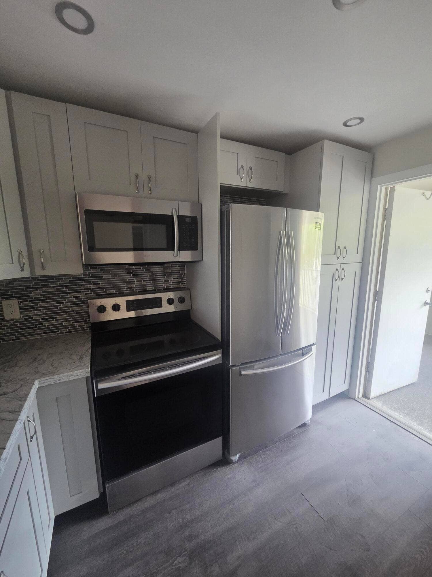2661 S COURSE Drive, #305, Pompano Beach, Pompano Beach, FL 33069 1000184214