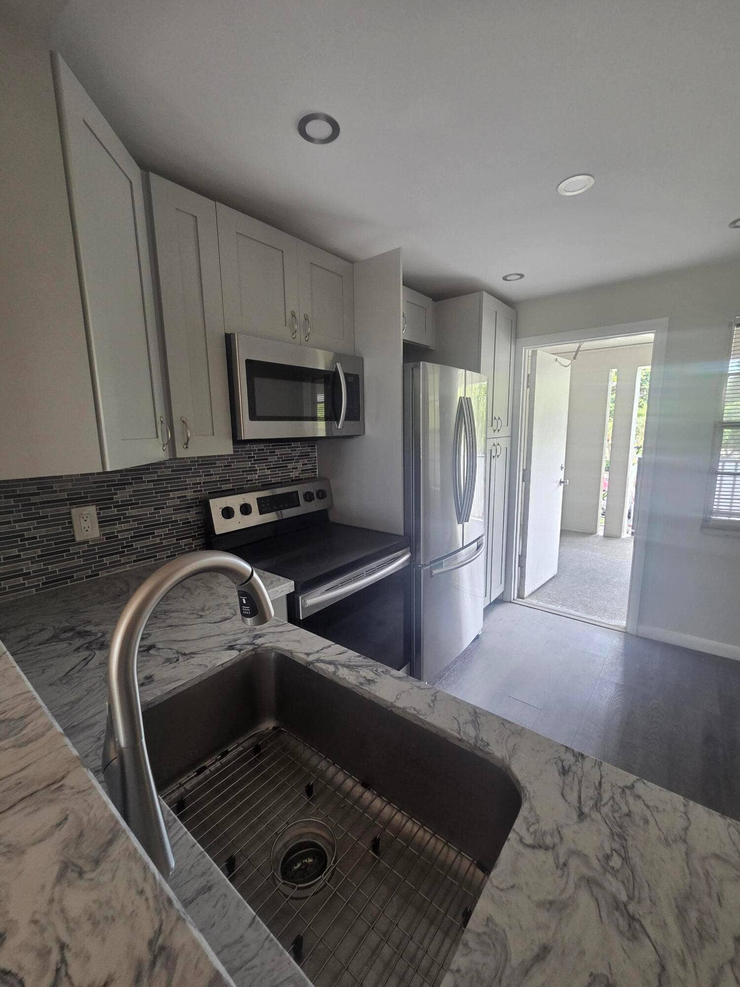 2661 S COURSE Drive, #305, Pompano Beach, Pompano Beach, FL 33069 1000184217
