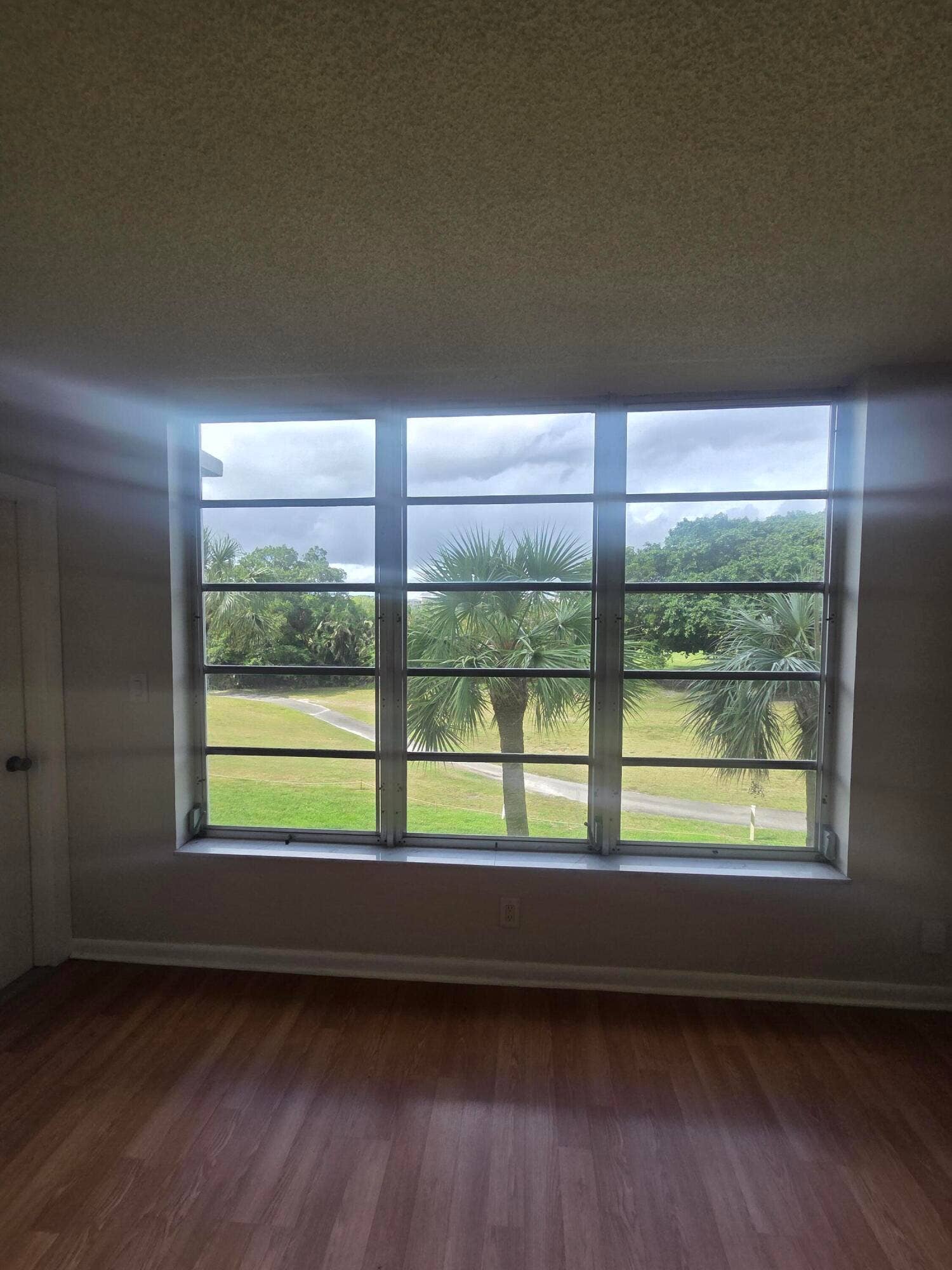 2661 S COURSE Drive, #305, Pompano Beach, Pompano Beach, FL 33069 1000184219