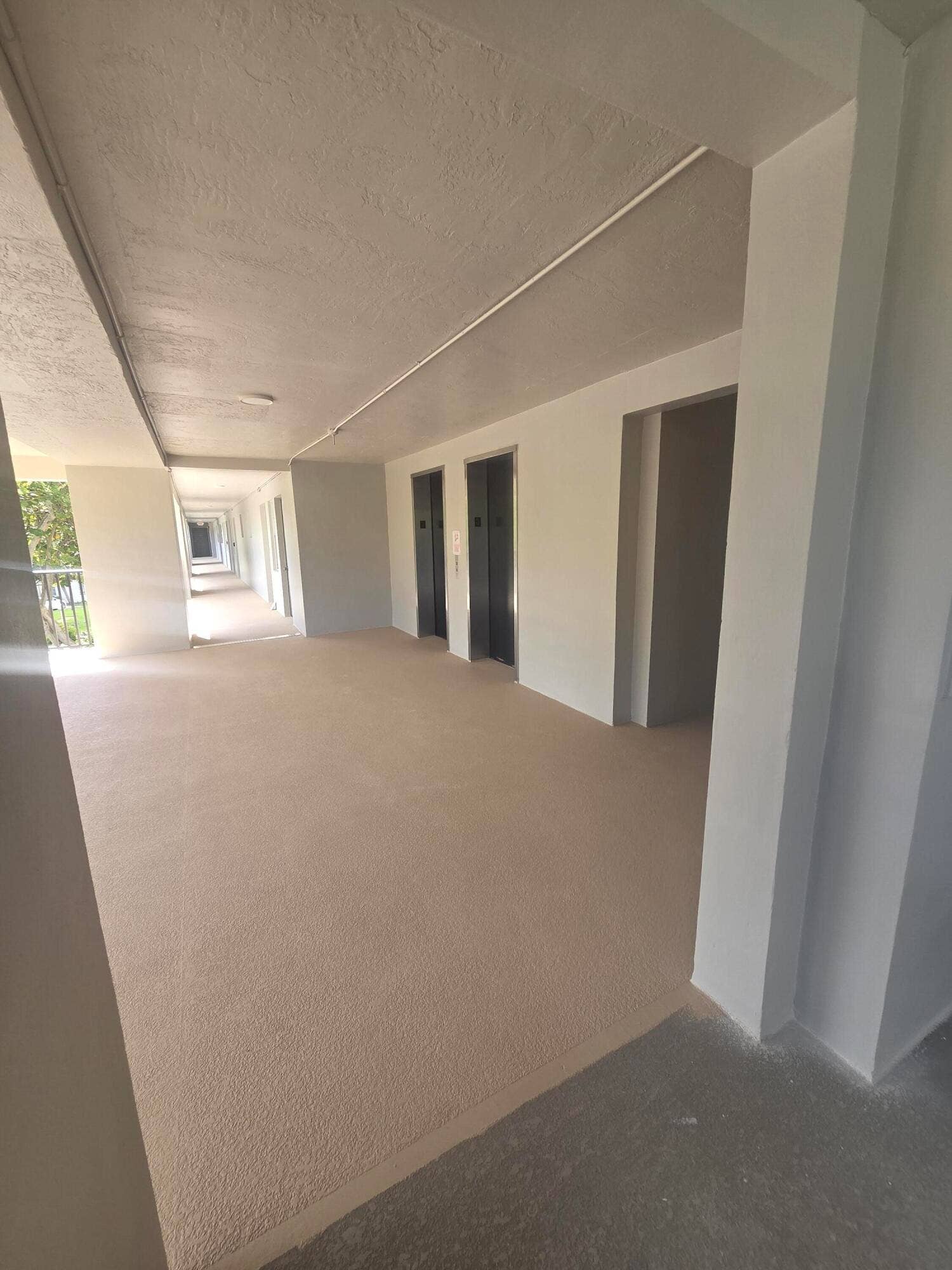 2661 S COURSE Drive, #305, Pompano Beach, Pompano Beach, FL 33069 1000184227