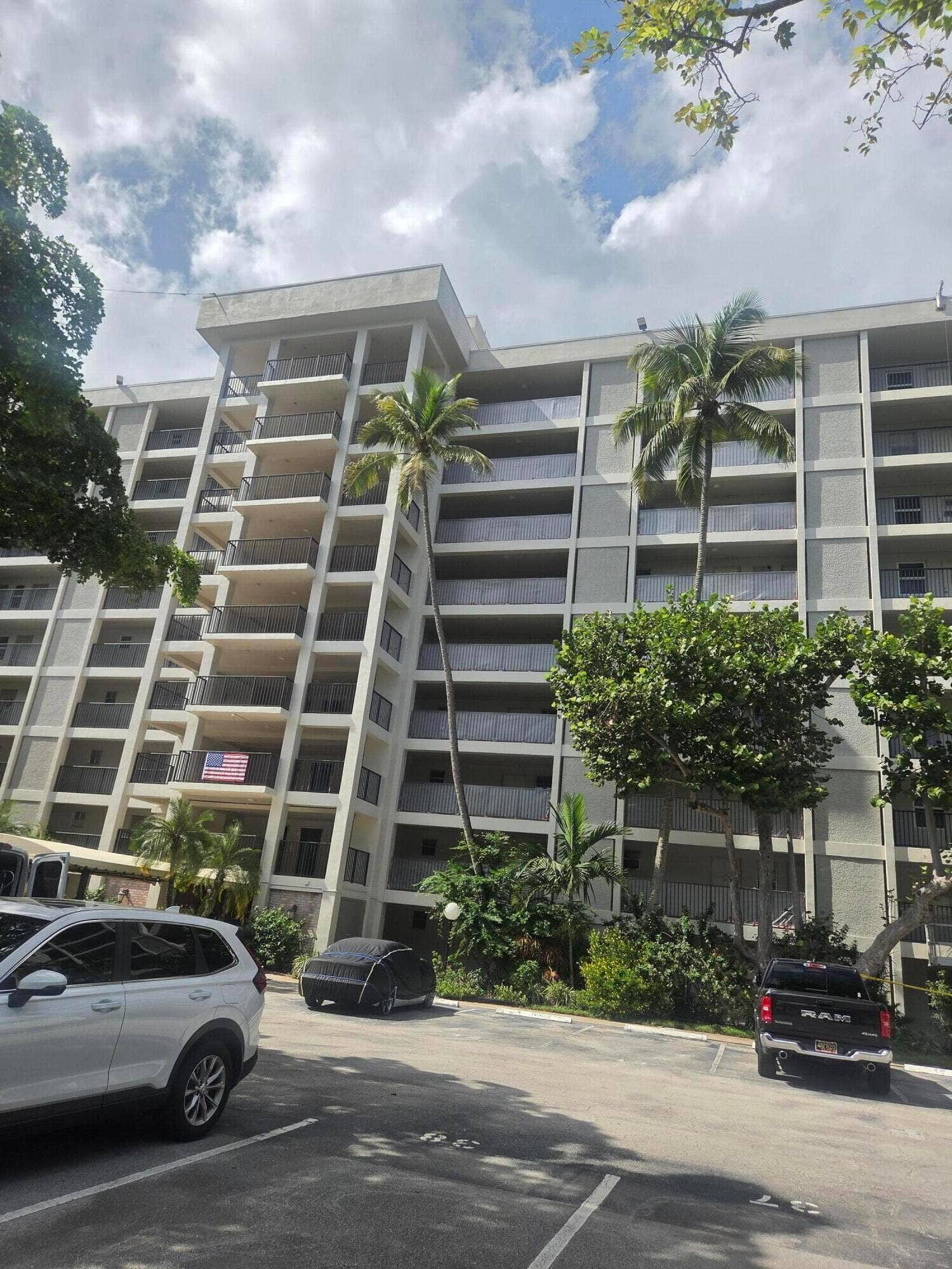 2661 S COURSE Drive, #305, Pompano Beach, Pompano Beach, FL 33069 1000184235