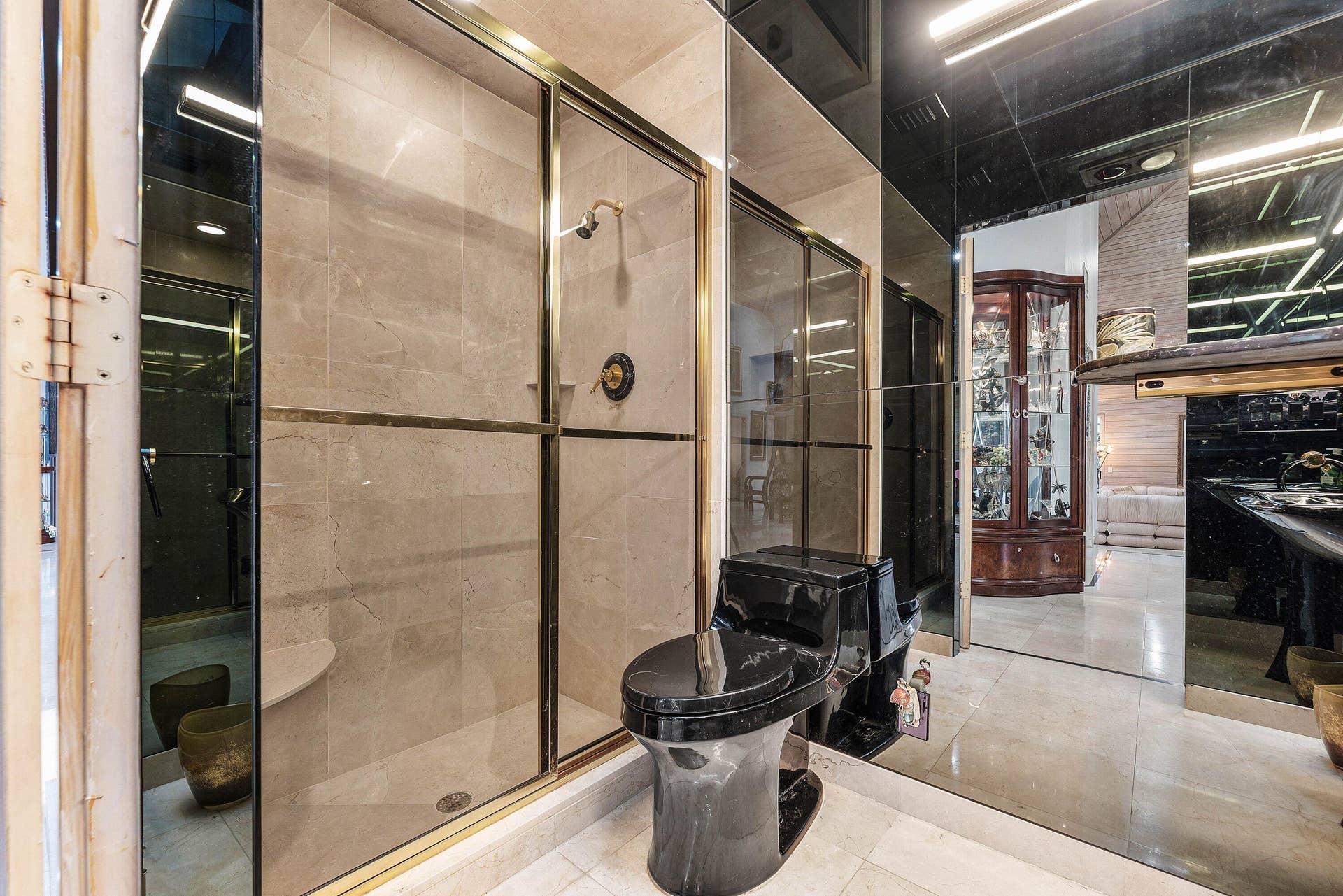 56 NORTHWOODS Lane, Boynton Beach, FL 33436 Powder Room