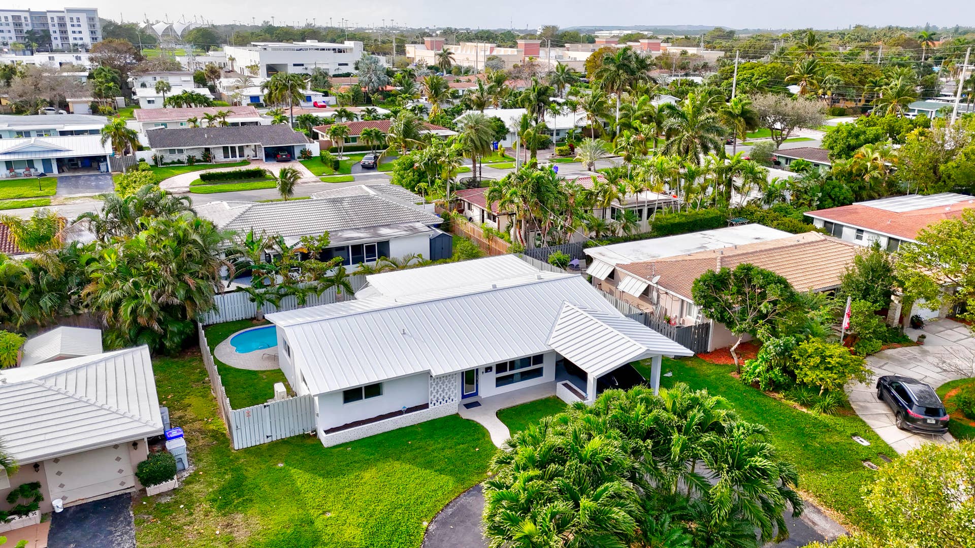 613 NE 25TH Avenue, Pompano Beach, FL 33062 02_dji_20240115155947_0659_d_60_d_61_d