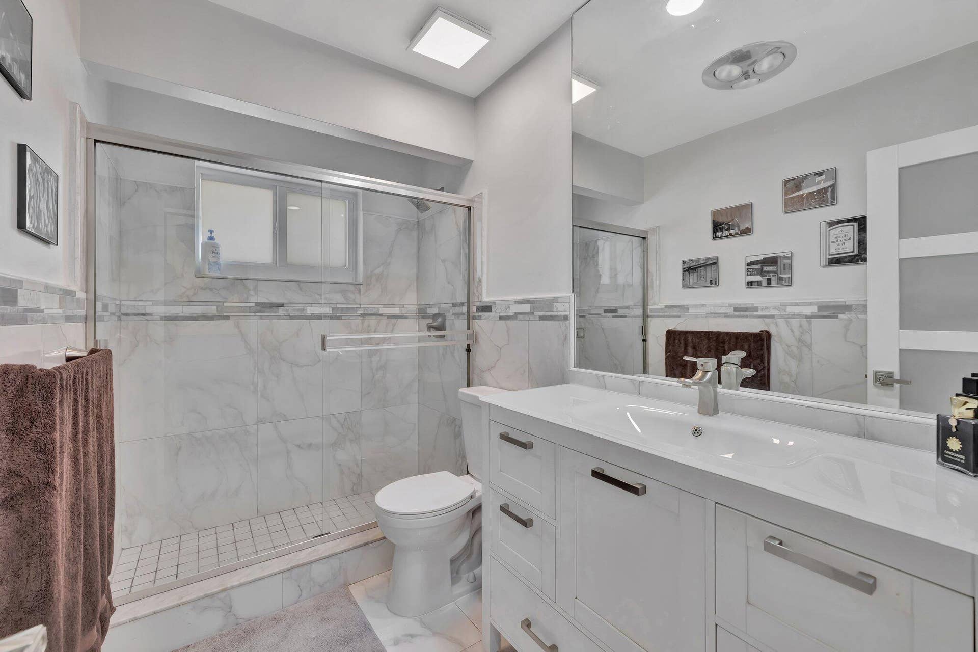 613 NE 25TH Avenue, Pompano Beach, FL 33062 39-web-or-mls-699A3560
