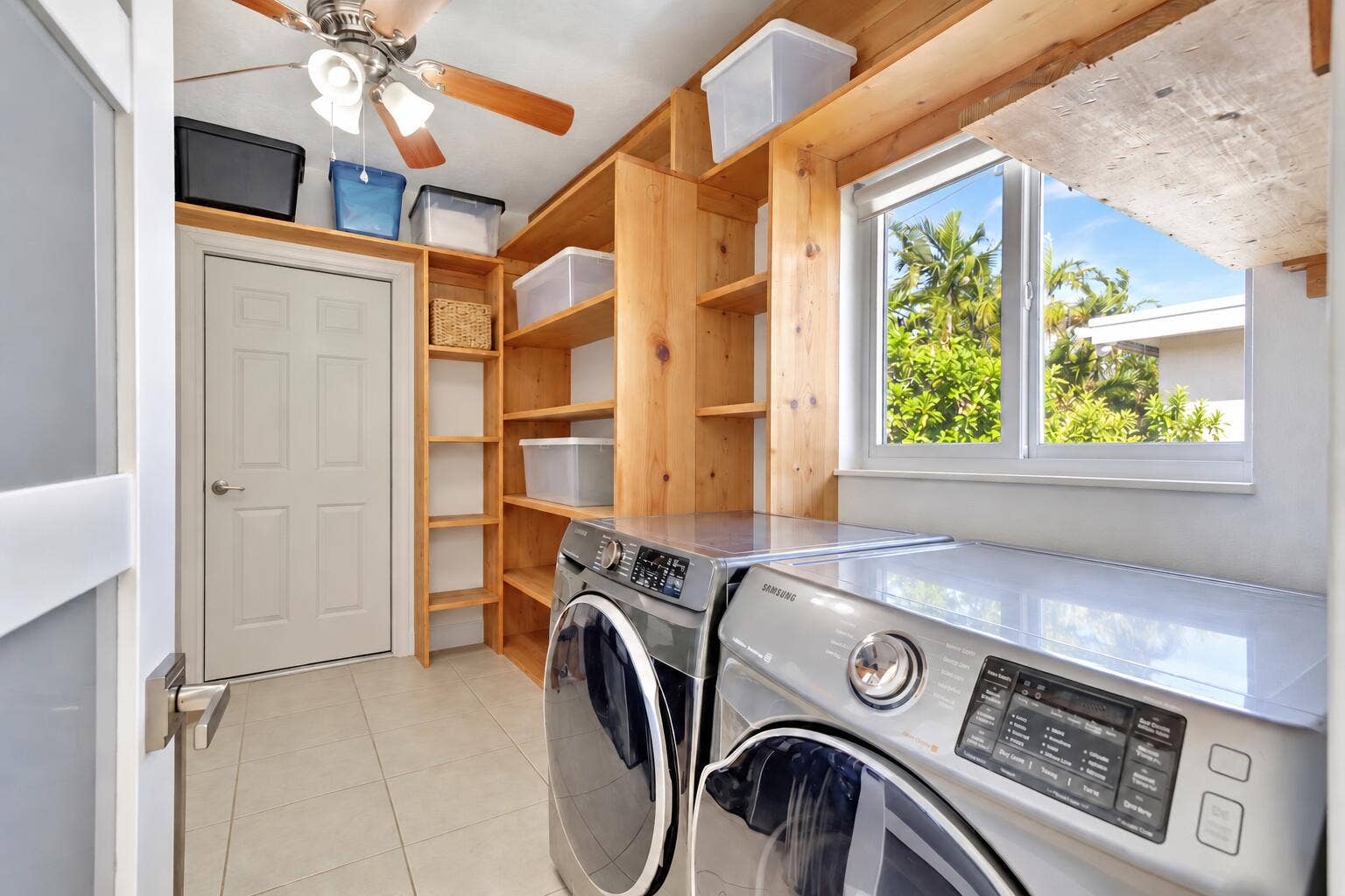 613 NE 25TH Avenue, Pompano Beach, FL 33062 E6BBE67E-8C4F-4F70-8E7B-7E89D35C72CF